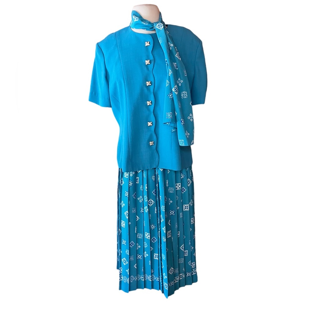 Vintage Leslie‎ Fay Skirt Set